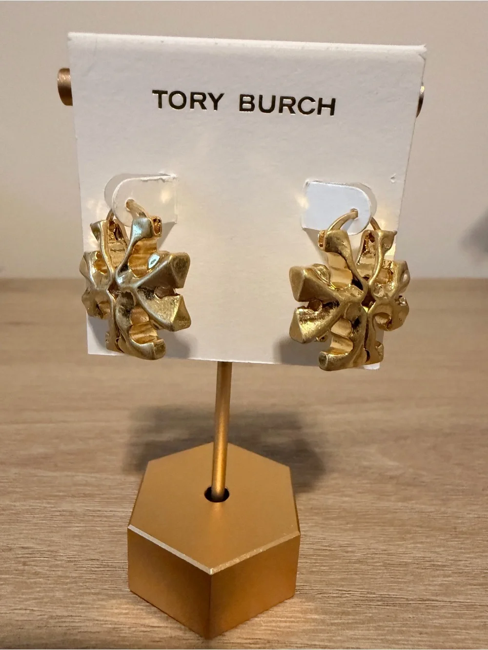 Tory Burch Gold Miller Logo Hoop Earrings New Dust Bag Gift Pouch